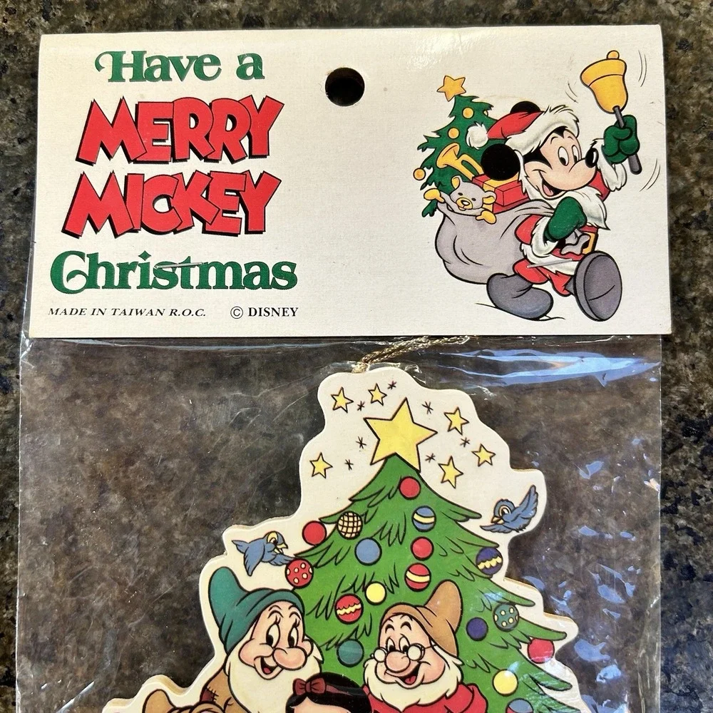 NEW Vintage Disney Snow White & The Seven Dwarfs Double Sided Christmas Ornament